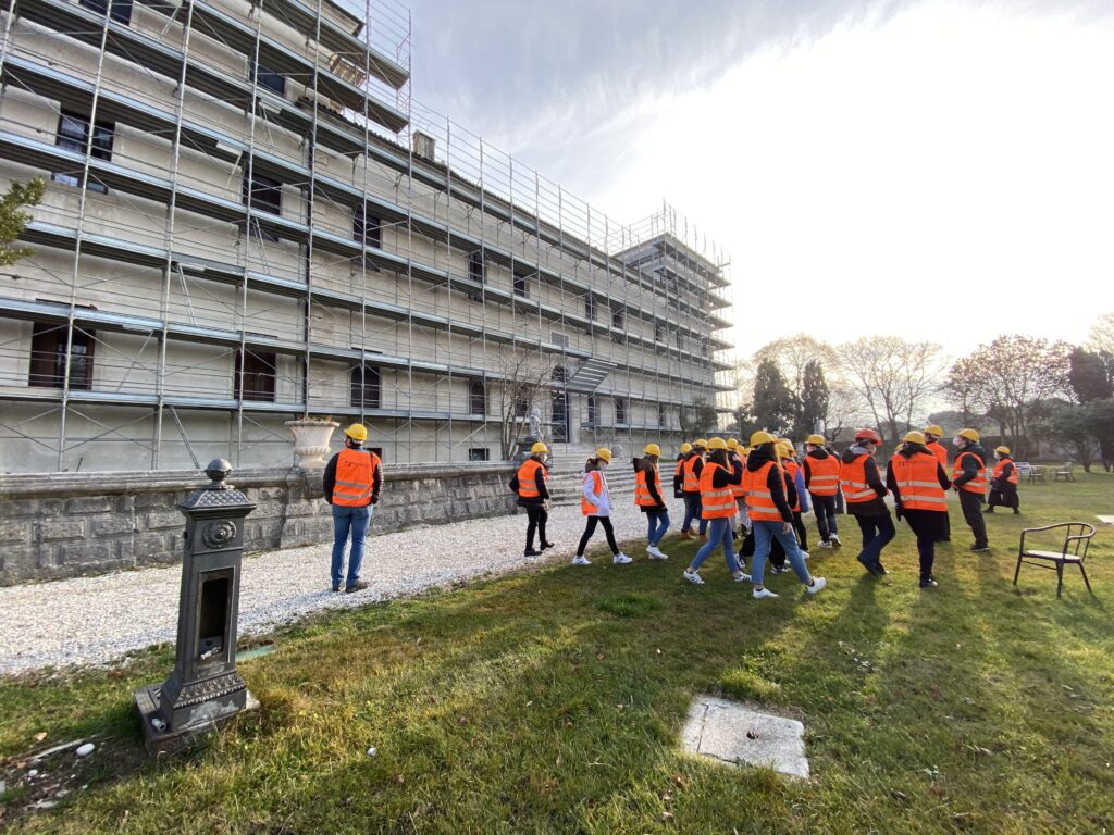 immagine di operai di Maroso Ivo Enzo al lavoro presso un cantiere